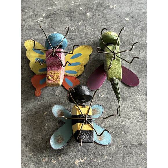 Vtg Hand Made Butterfly Bumblebee Dragonfly Wood & Metal Folk Art Figurines - Picture 3 of 10